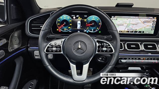 Mercedes-Benz GLE-Class 2022 — ფოტო 14/20