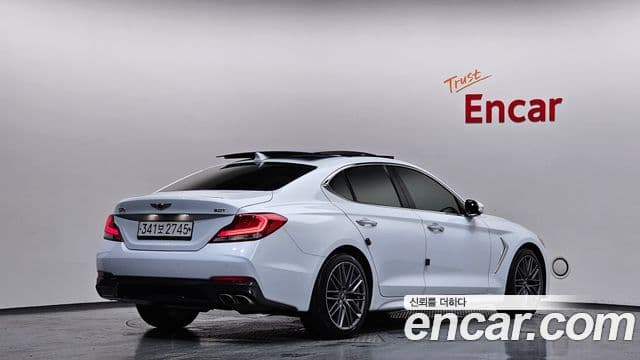 Genesis G70 2018 — ფოტო 2/20