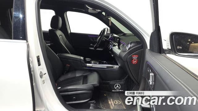 Mercedes-Benz GLB-Class 2020 — фото 11 из 20