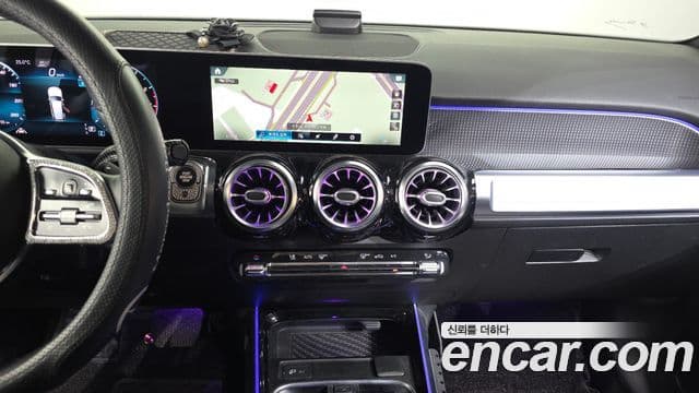Mercedes-Benz GLB-Class 2020 — фото 15 из 20