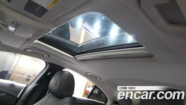 Mercedes-Benz CLS-Class 2019 — Şəkil 19/20