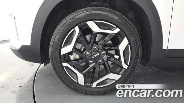 Kia Seltos 2024 — Şəkil 5/20