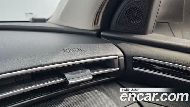 Hyundai Tucson Hybrid 2021 — ფოტო 25/30