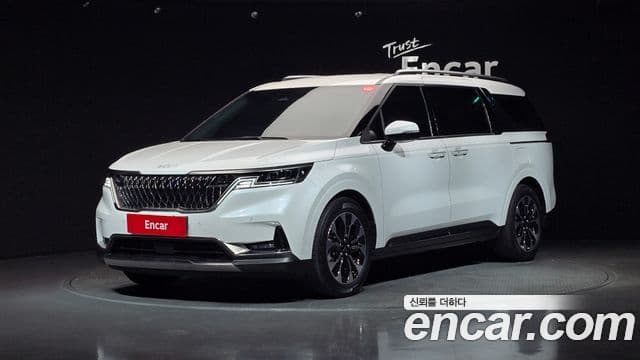 Kia Carnival 2023 — Şəkil 1/20