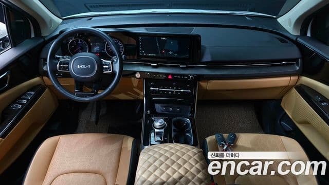 Kia Carnival 2023 — Şəkil 7/20