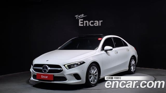Mercedes-Benz A-Class 2020 — Фото 1/20