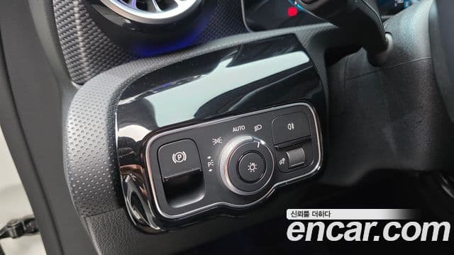 Mercedes-Benz A-Class 2020 — Фото 18/20