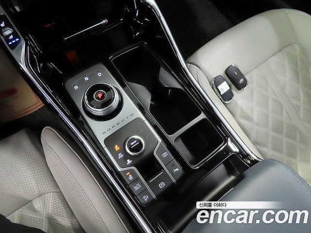 Kia Sorento 2021 — Фото 12/20