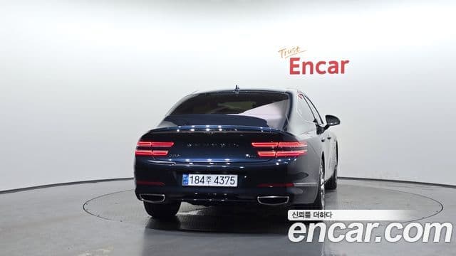 Genesis Electrified G80 2022 — ფოტო 4/20