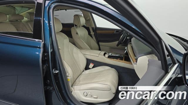 Genesis Electrified G80 2022 — ფოტო 12/20