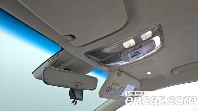 Genesis Electrified G80 2022 — ფოტო 18/20