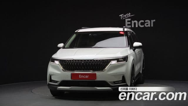 Kia Carnival 2022 — Фото 3/20