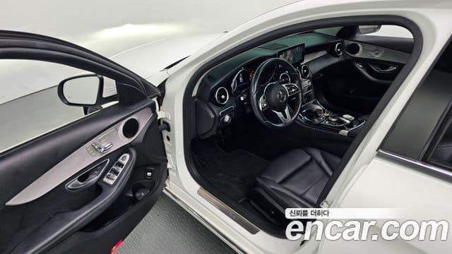 Mercedes-Benz C-Class 2020 — Şəkil 10/20