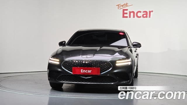 Genesis G70 2022 — ფოტო 2/20