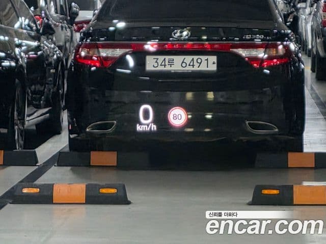 Volvo XC60 2020 — ფოტო 5/20