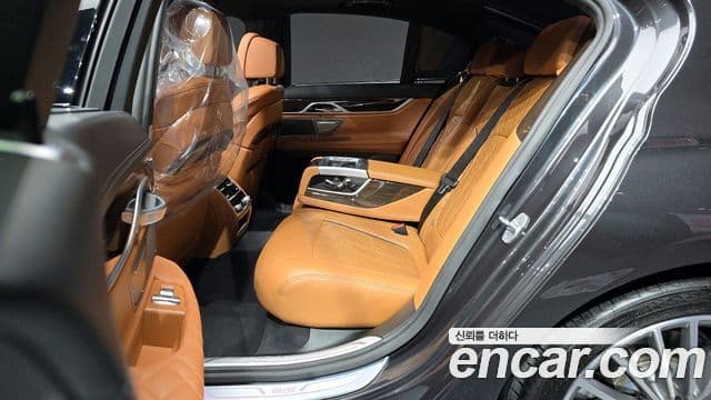 BMW 7 Series 2020 — Şəkil 12/20