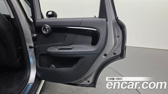 Mini Cooper Countryman 2024 — Photo 27/33