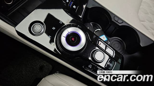 Kia Sportage 2022 — ფოტო 9/20