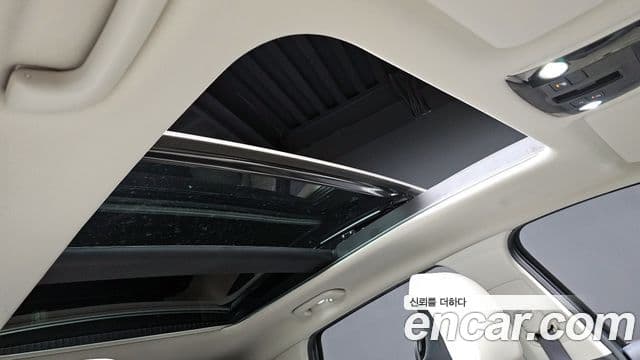 Kia Sportage 2022 — ფოტო 19/20