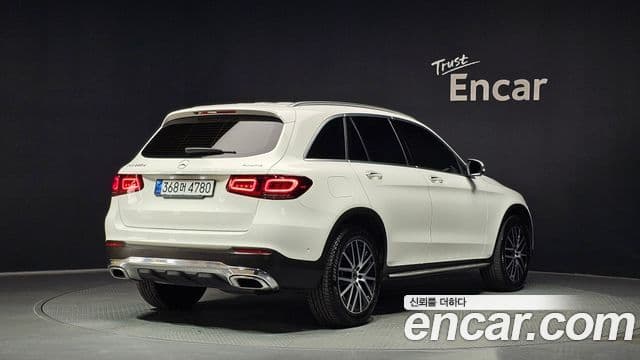 Mercedes-Benz GLC-Class 2022 — ფოტო 2/20