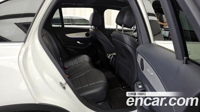 Mercedes-Benz GLC-Class 2022 — ფოტო 12/20