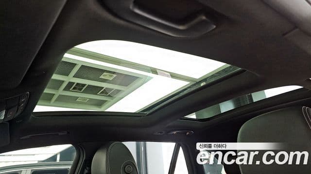 Mercedes-Benz GLC-Class 2022 — ფოტო 18/20