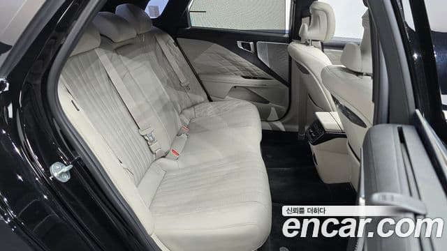 Kia K8 2023 — ფოტო 11/20