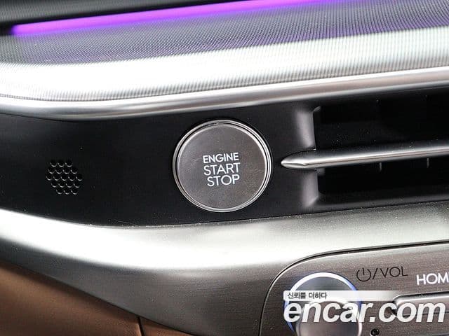 Hyundai Grandeur Hybrid 2024 — Photo 17/20