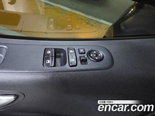 Hyundai Staria 2021 — Şəkil 19/20