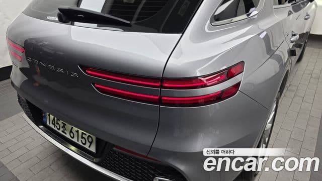 Genesis GV70 2021 — Şəkil 31/33