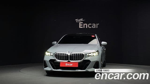 BMW 5 Series 2024 — ფოტო 3/20