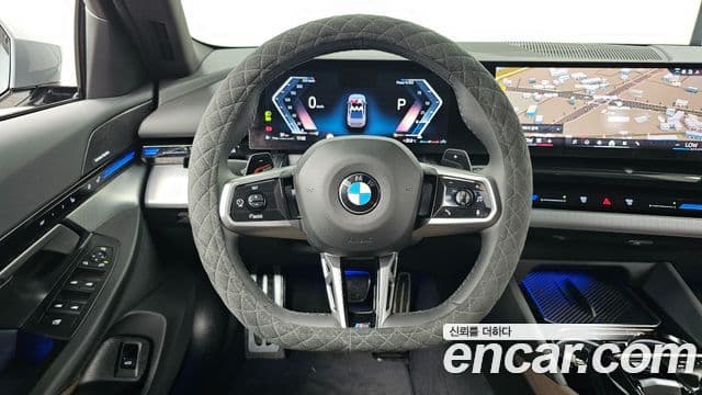 BMW 5 Series 2024 — ფოტო 13/20