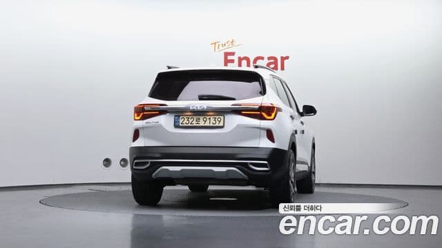 Kia Seltos 2022 — Şəkil 4/20