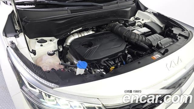 Kia Seltos 2022 — Şəkil 6/20
