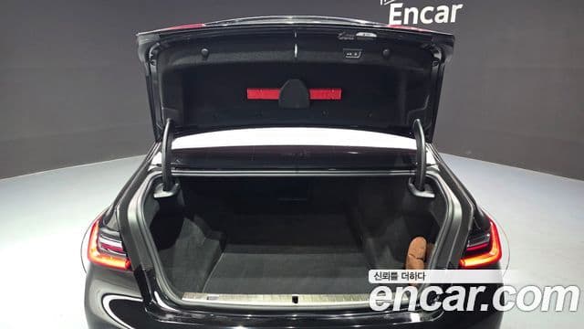 BMW 7 Series 2020 — Şəkil 17/20