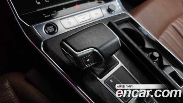 Audi A6 2021 — Şəkil 9/20