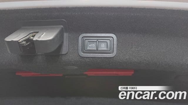 Audi A6 2021 — Photo 24/33