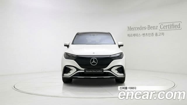 Mercedes-Benz EQE SUV 2025 — ფოტო 4/12