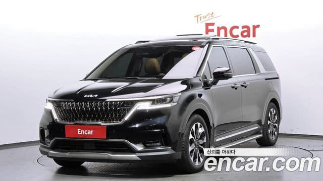 Kia Carnival 2022 — ფოტო 1/20