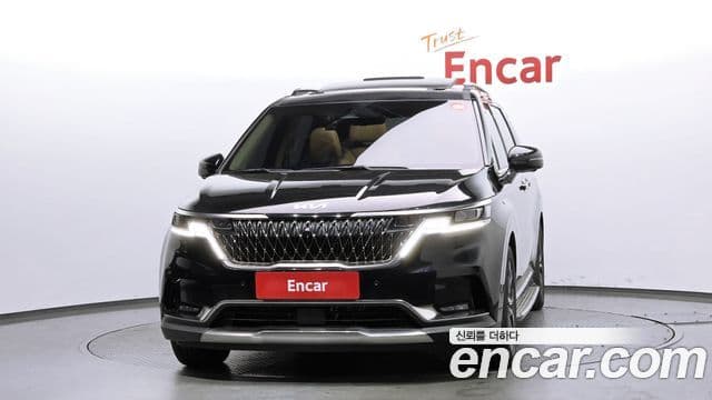 Kia Carnival 2022 — ფოტო 3/20