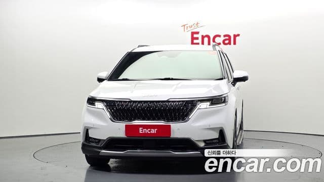 Kia Carnival 2022 — Фото 3/20
