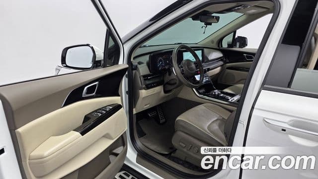 Kia Carnival 2022 — Фото 10/20