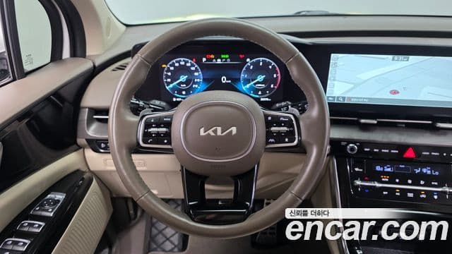 Kia Carnival 2022 — Фото 13/20