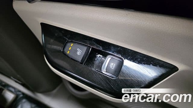 Kia Carnival 2022 — Фото 18/20