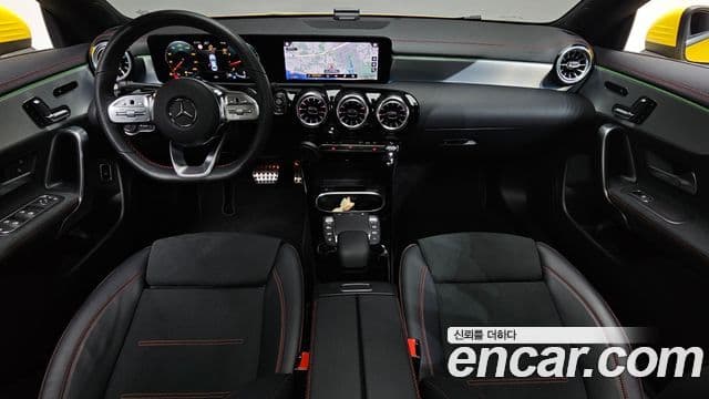 Mercedes-Benz CLA-Class 2022 — Şəkil 10/20