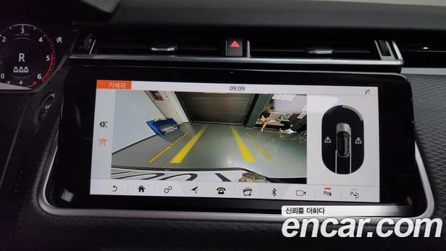 Land Rover Range Rover Velar 2019 — Şəkil 6/20