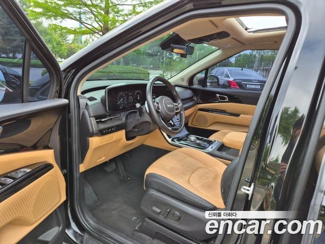 Kia Carnival 2021 — Şəkil 12/18