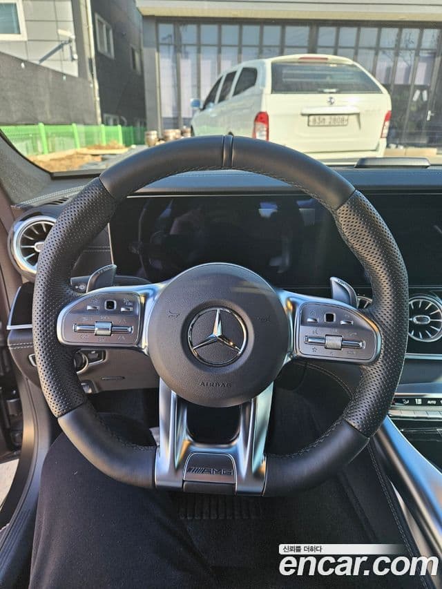 Mercedes-Benz AMG GT 2021 — фото 6 из 11