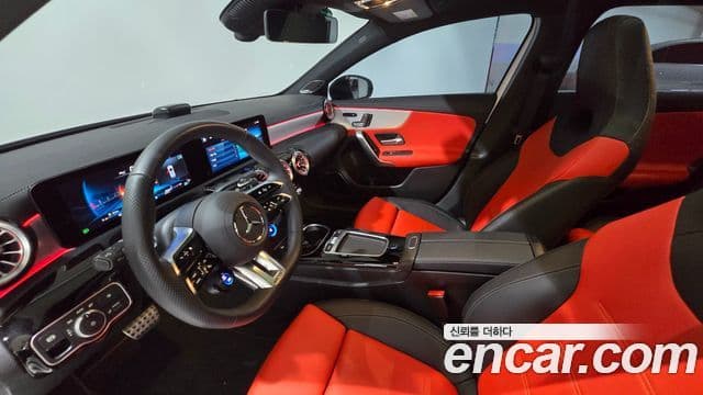 Mercedes-Benz A-Class 2025 — Şəkil 19/20