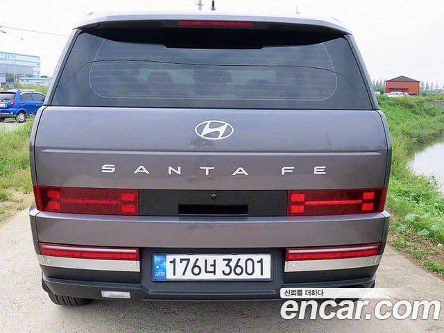 Hyundai Santa Fe 2023 — Şəkil 4/19